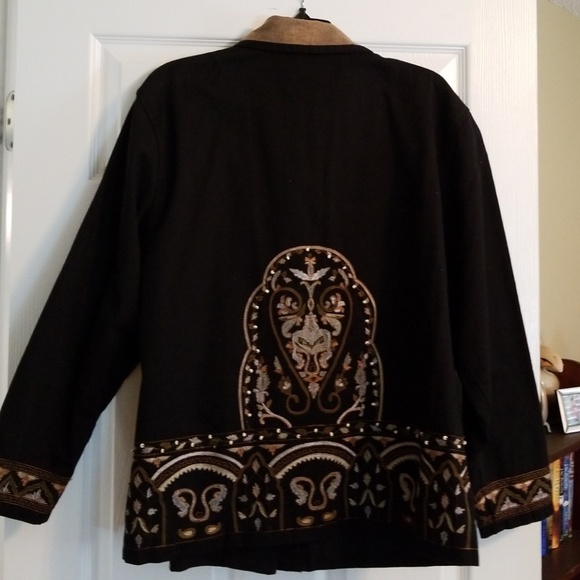 Jacket - Picture 2 of 4